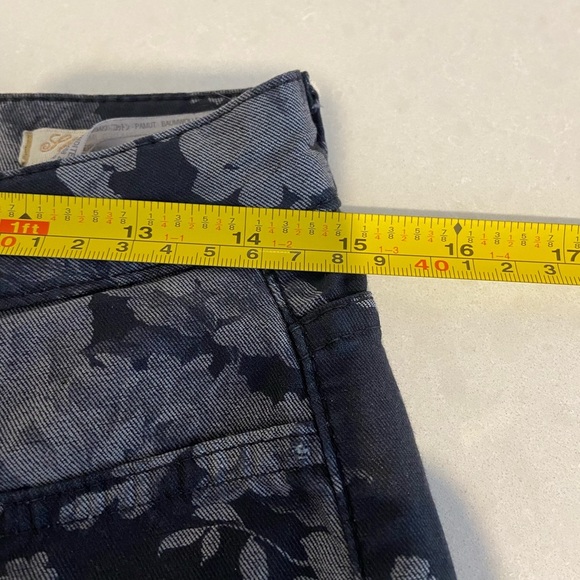 ZARA WOMAN PREMIUM DENIMWEAR COLLECTION Size 28 - Picture 4 of 11